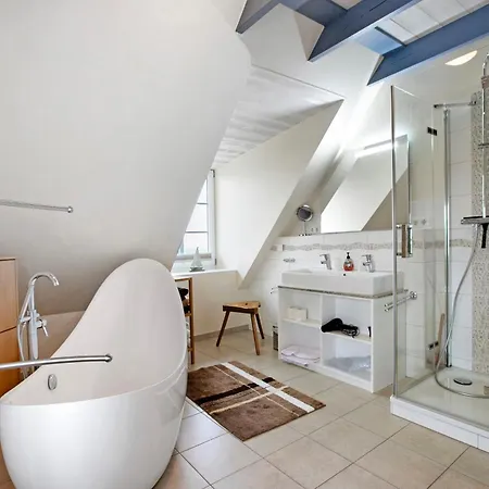 Kastanienhof بيلفورن